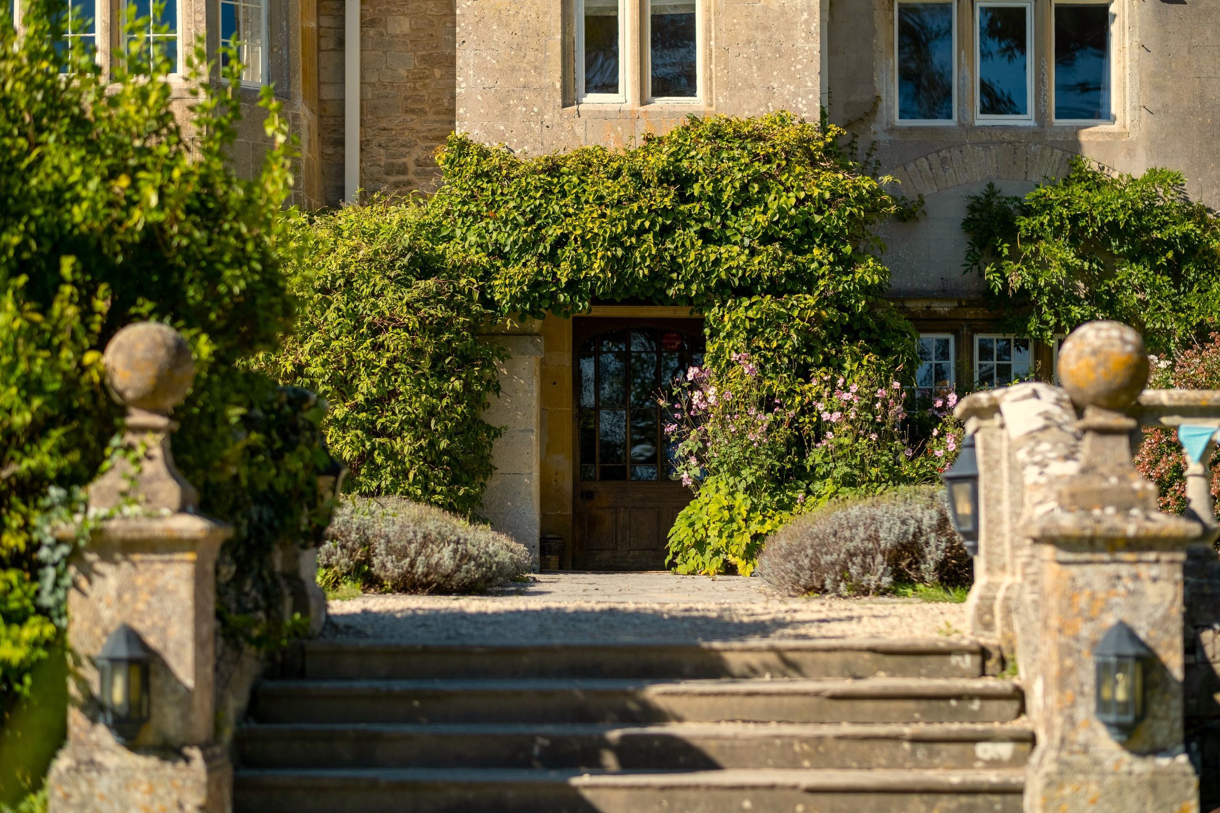 Woolley Grange Hotel: The Woolley Embrace