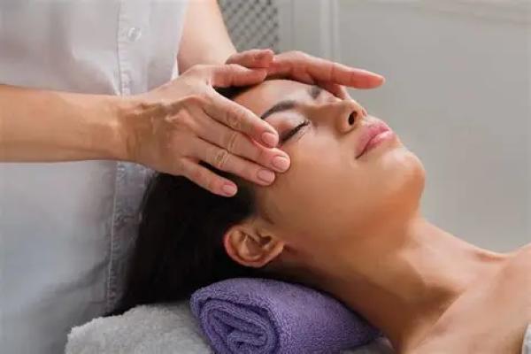 Indian Head Massage – 30 mins