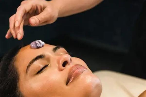 Chakra Massage - 45 min