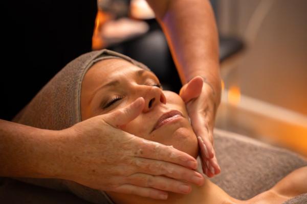 Drift Away Head Massage - 30 Minutes