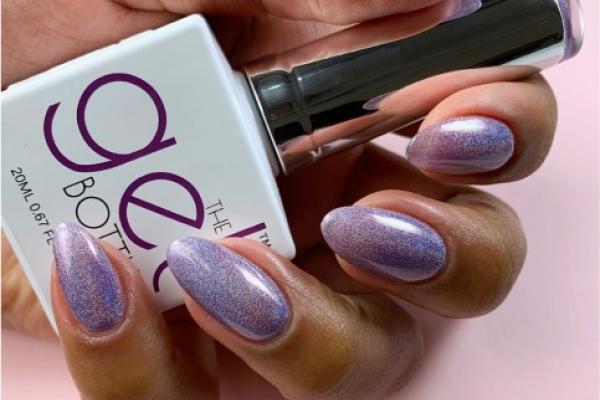 Deluxe Manicure