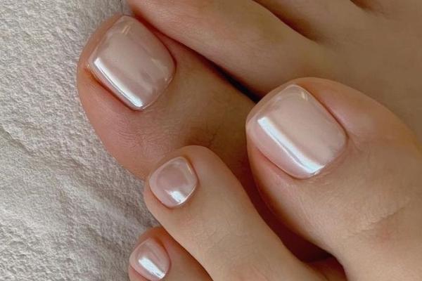 Deluxe Pedicure