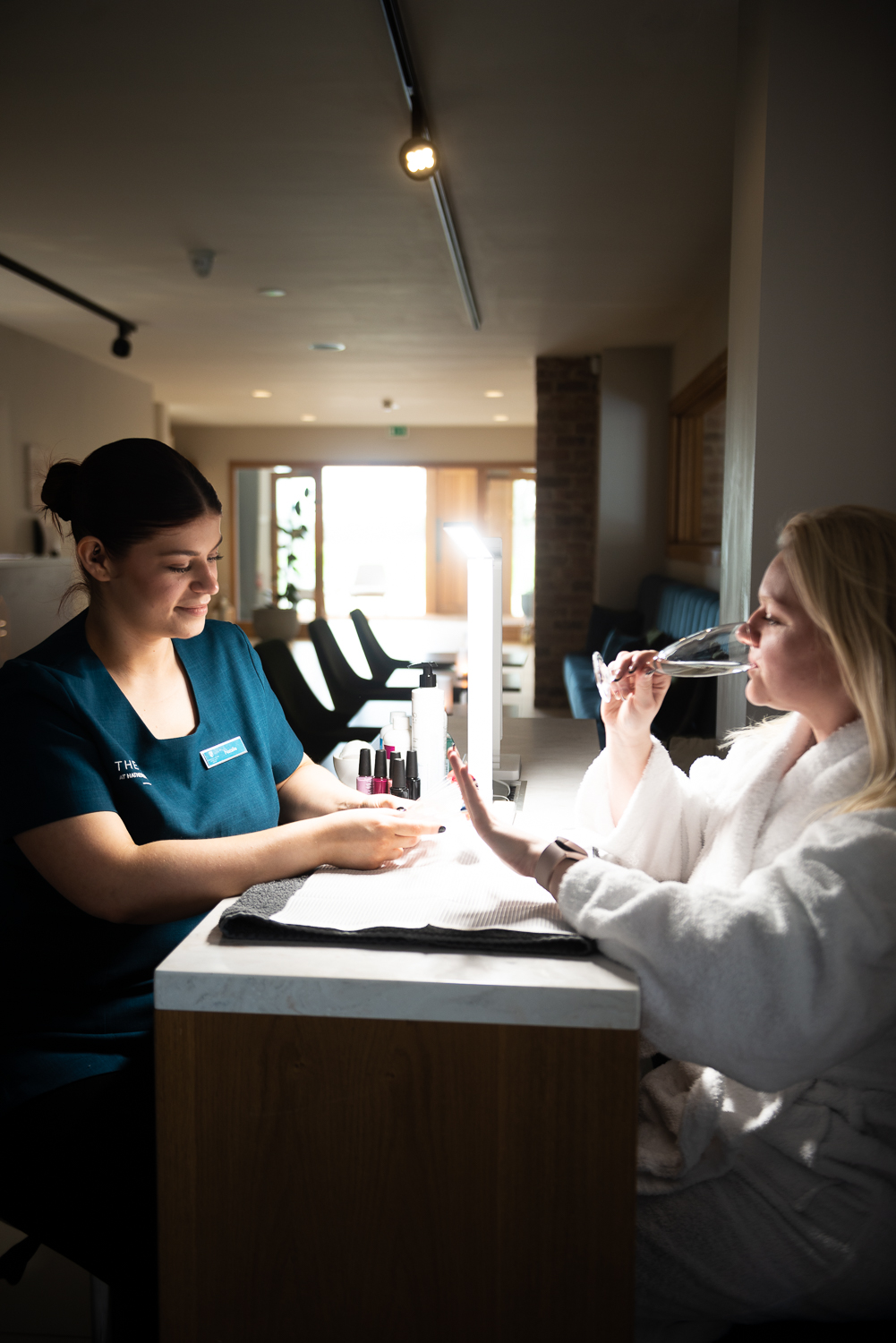 Gel Manicure 55 Minutes