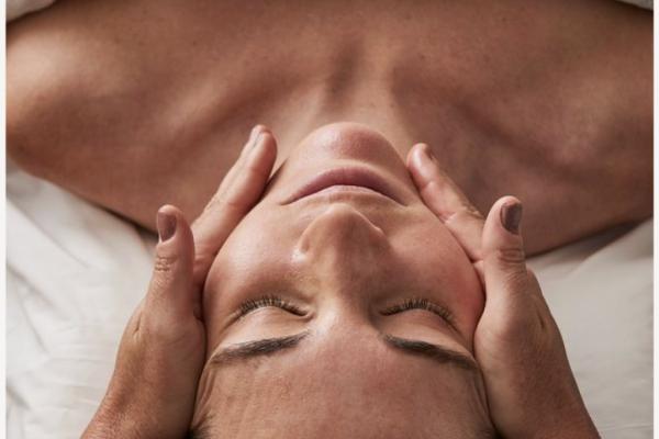 The Collagen Lift Facial 60 minutes