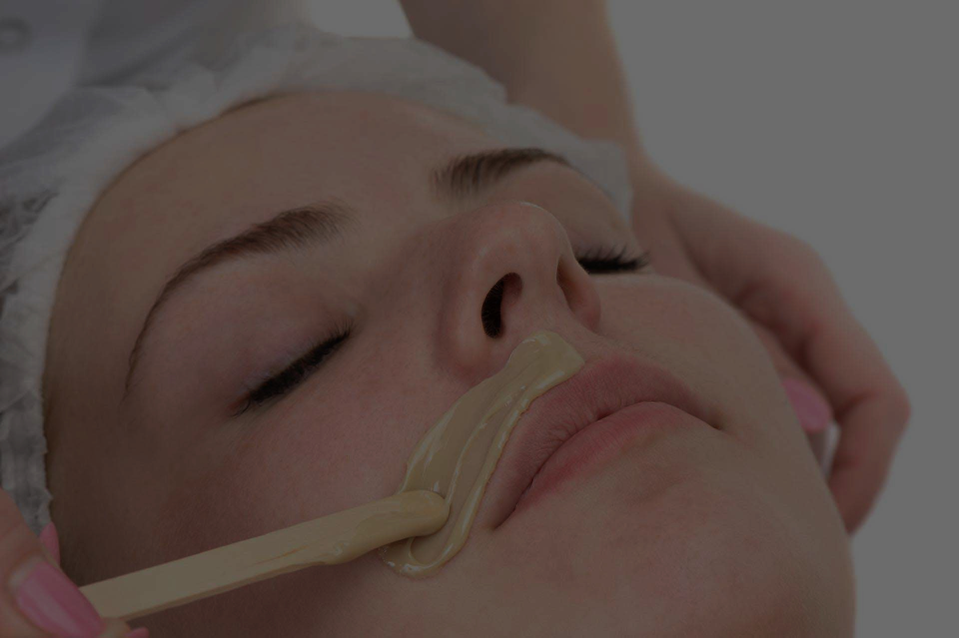 Wax - Lip /Chin 15 Minutes