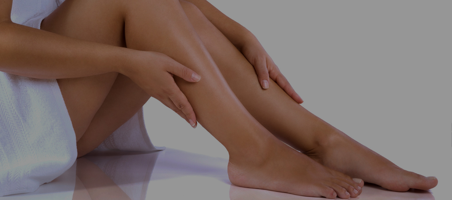Wax - Full Leg & Bikini 55 Minutes