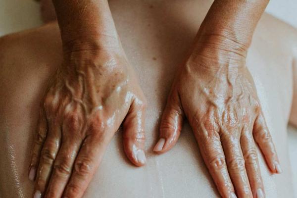 Bazaar Signature Full Body Massage