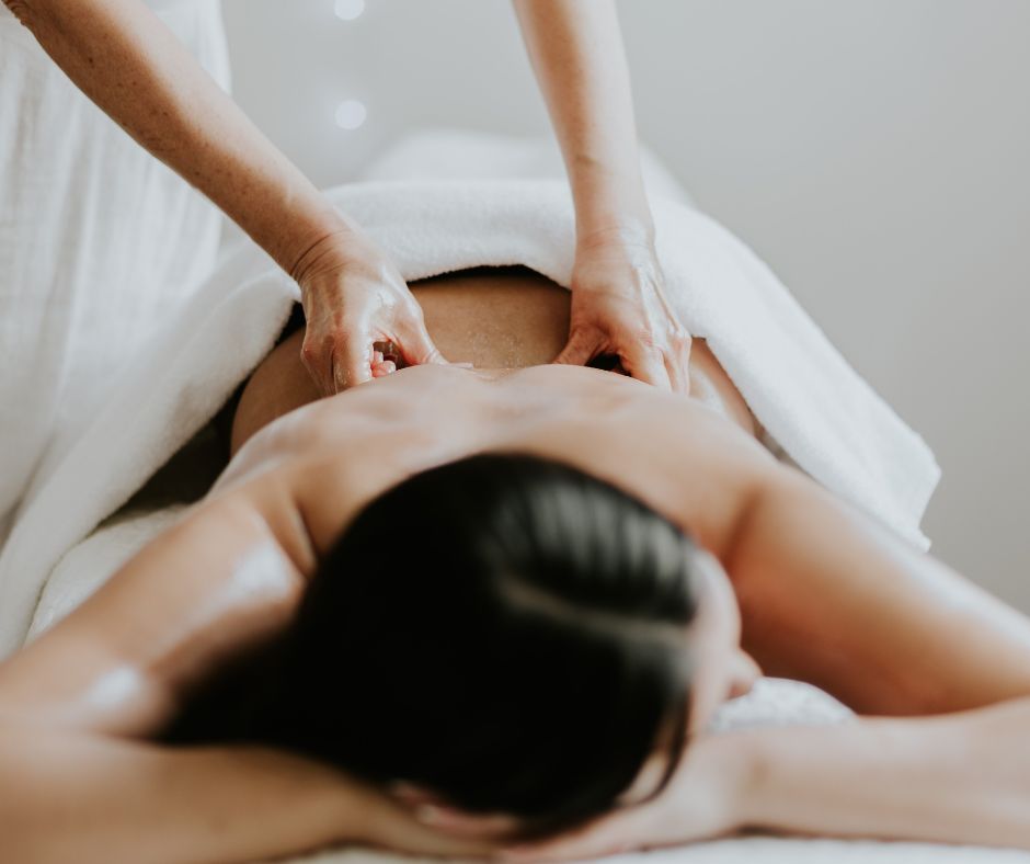 Warm Balm Back, Face & Scalp Massage