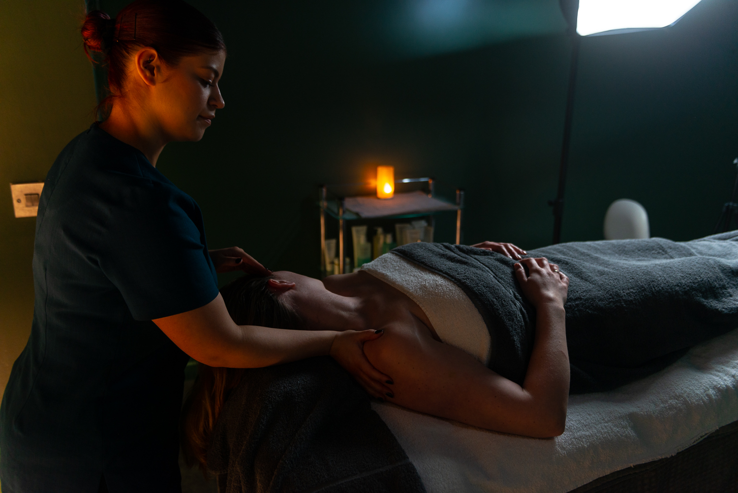 Touch Therapies 'Hand On Heart' Back, Face & Scalp 85 Minutes