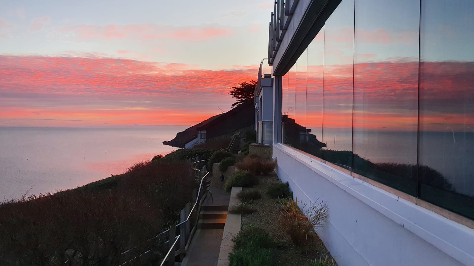 Embers of October (for 2 guests)