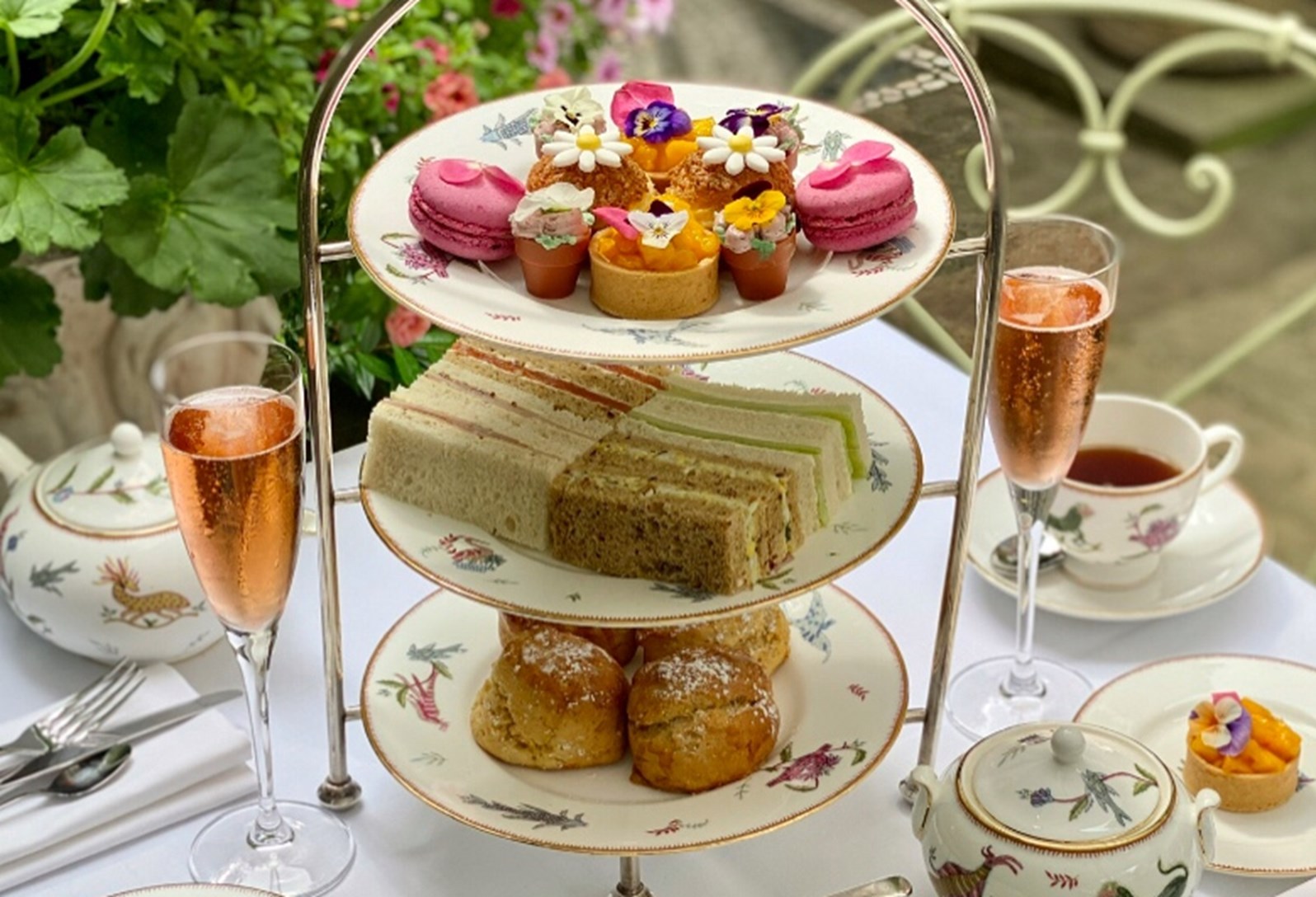 Afternoon Tea (Restaurant)