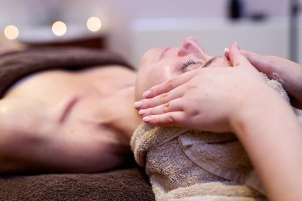 Gua Sha Instant Lift Facial - 60 Minutes