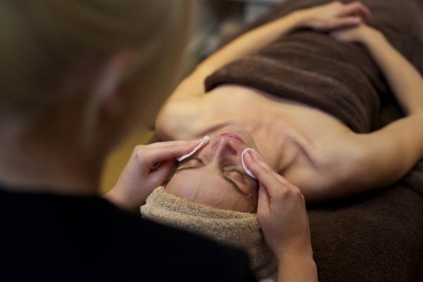 Correcting Detox Facial - 55 Minutes