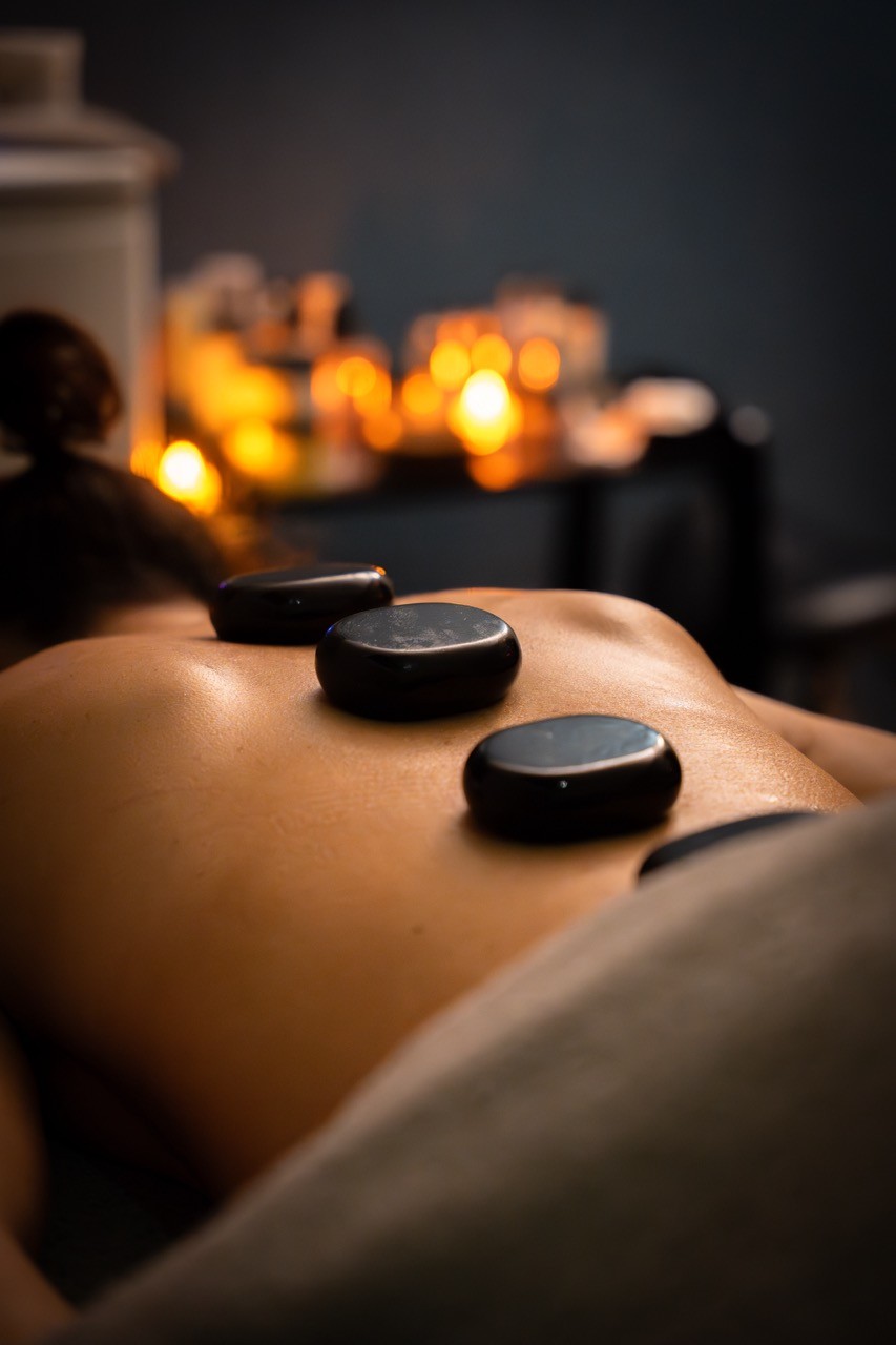 Hot Stone Massage 30Min
