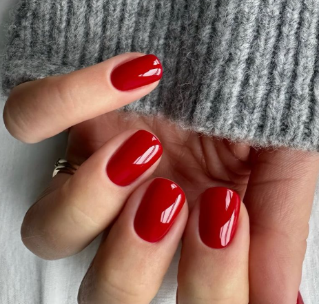 Full Manicure with Glitterbels Gel Polish