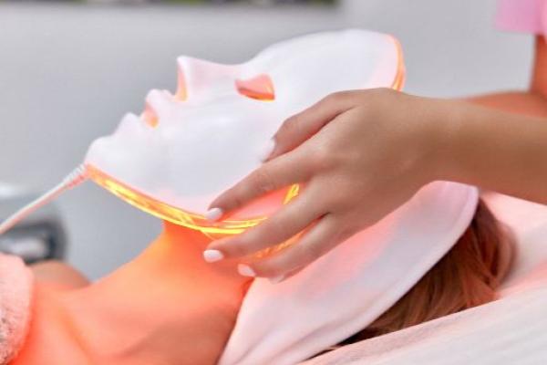 LED Tri-Active Facial 60 Minutes