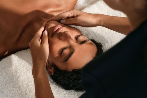 Express collagen miracle facial 45'