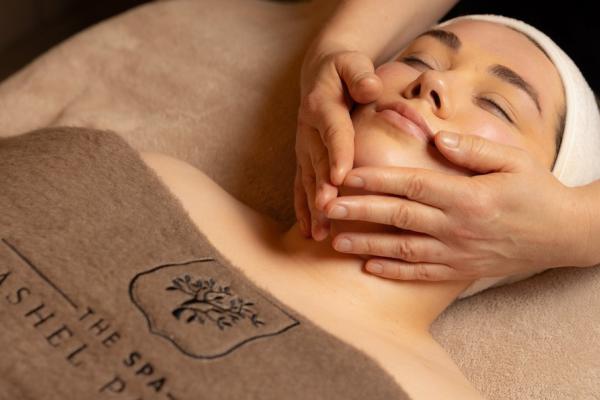 Bamford Awaken Facial