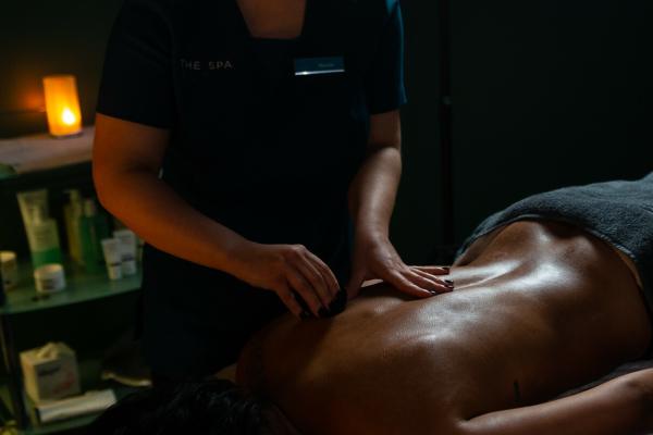 Pamper and Prosecco