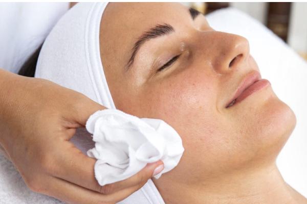 Fire & Frost Ultimate Skin Transformation Facial 90 minutes (Includes LED)