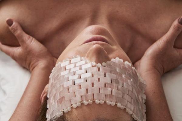 Pure Rose Quartz Facial 60 minutes