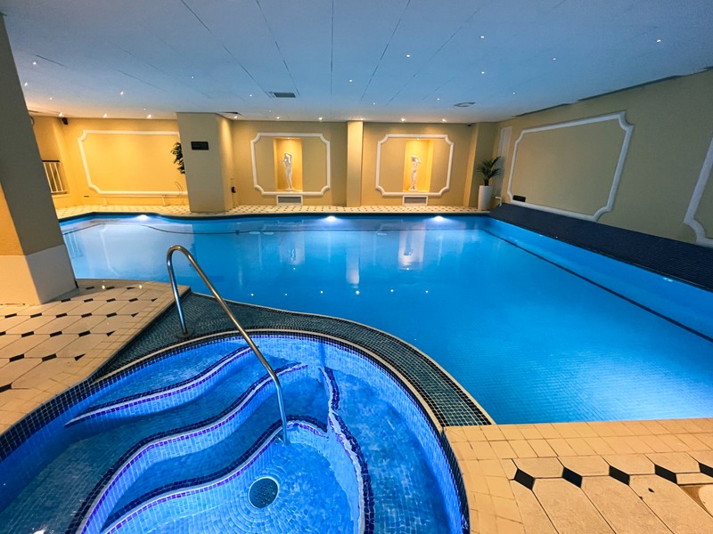 Swim & Dine Experience - Winter Programme Adult