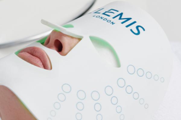 Elemis Express LED Facial