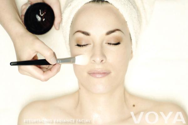 VOYA Deluxe Facial Experience