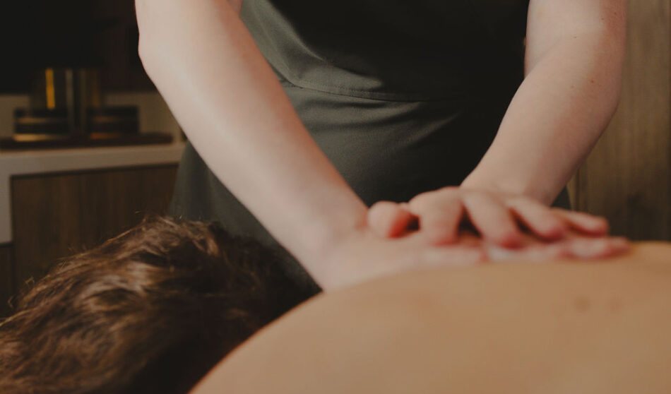 Book a 60 Minute Treatment