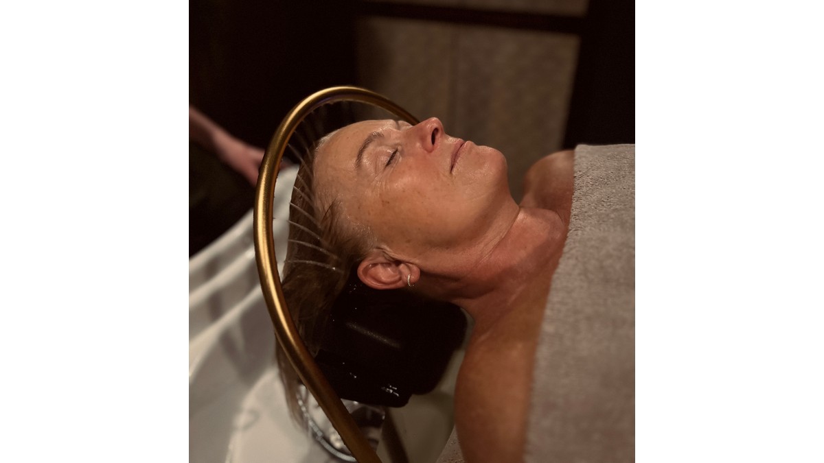 Akasha Signature Japanese Head Spa