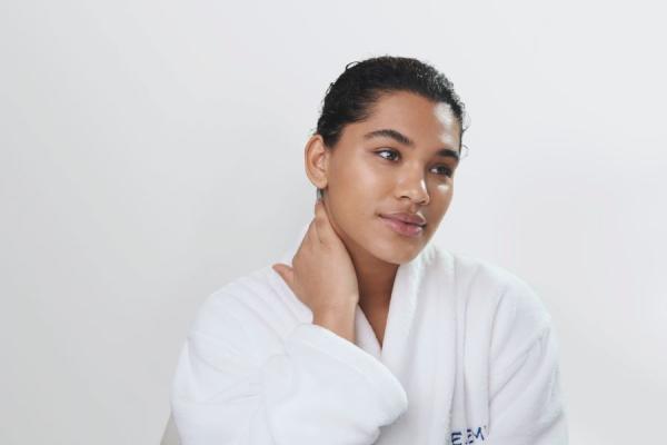 Elemis Pregnancy Full Body Massage with Mini Facial (Mon-Thurs)