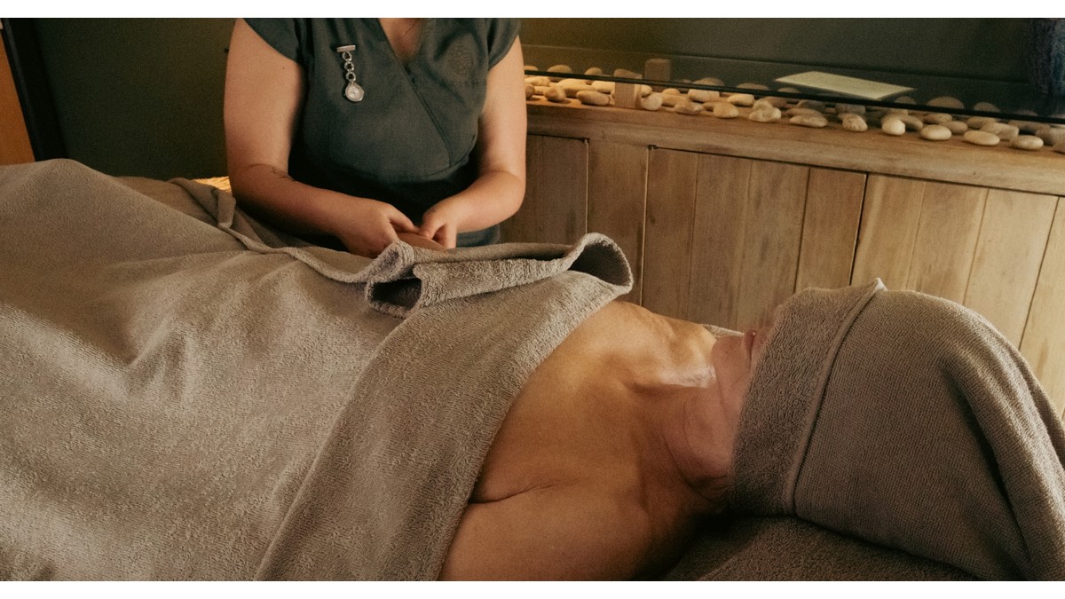 Ayurvedic Hand & Arm Massage (Hasta Abhyanga)