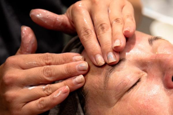 Hot Stone Soothing Massage + Facial