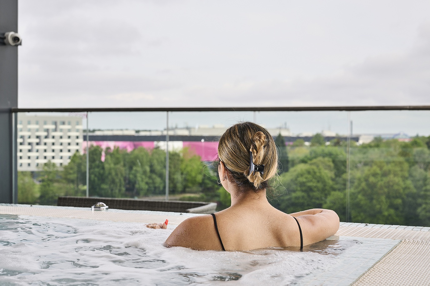 Early Riser | 25 Minute Treatment | Breakfast