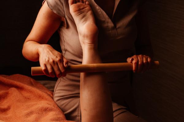 Elemis Deep Tissue Full Body (55 Minutes)