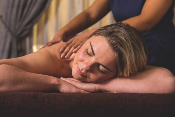 Swedish Back, Neck & Shoulder Massage