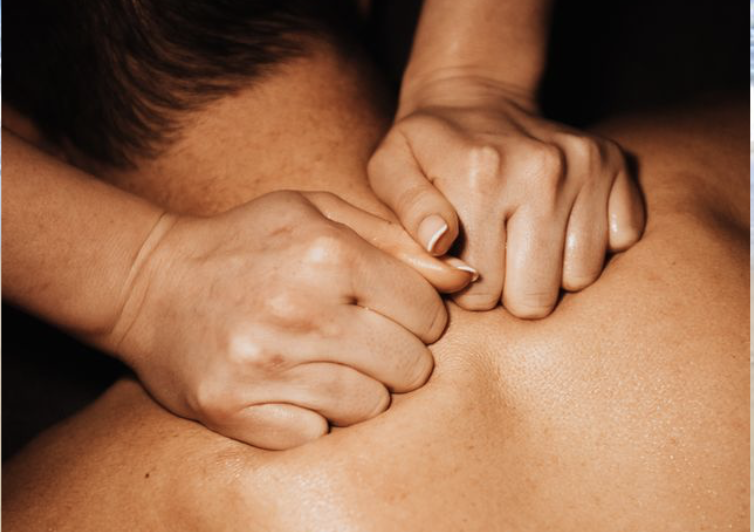 ishga Deep Tissue Back Massage