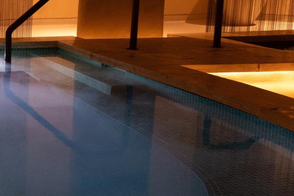 1 x Social Week-End Bathhouse (Fri - Sun)