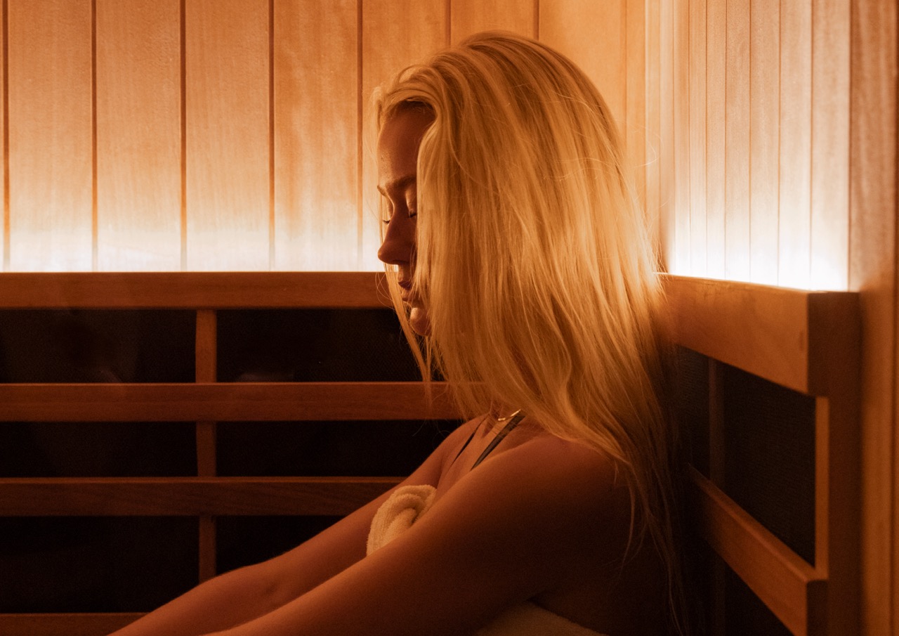 1 px | Sml Sauna + Bathhouse