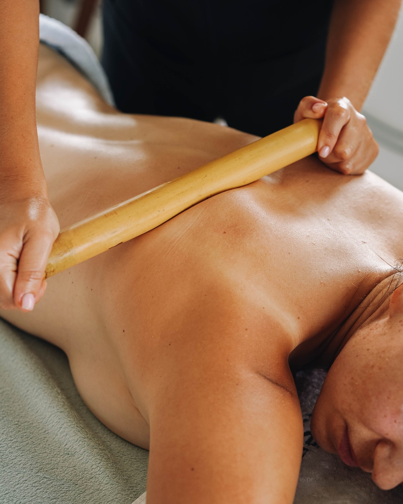 Body Active Back Massage 25 Minutes