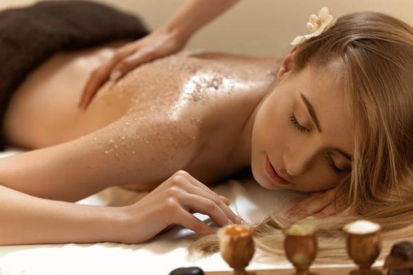 Elemis Exotic Lime and Ginger Salt Scrub with Full Body Massage