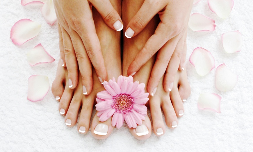 Gel Pedicure