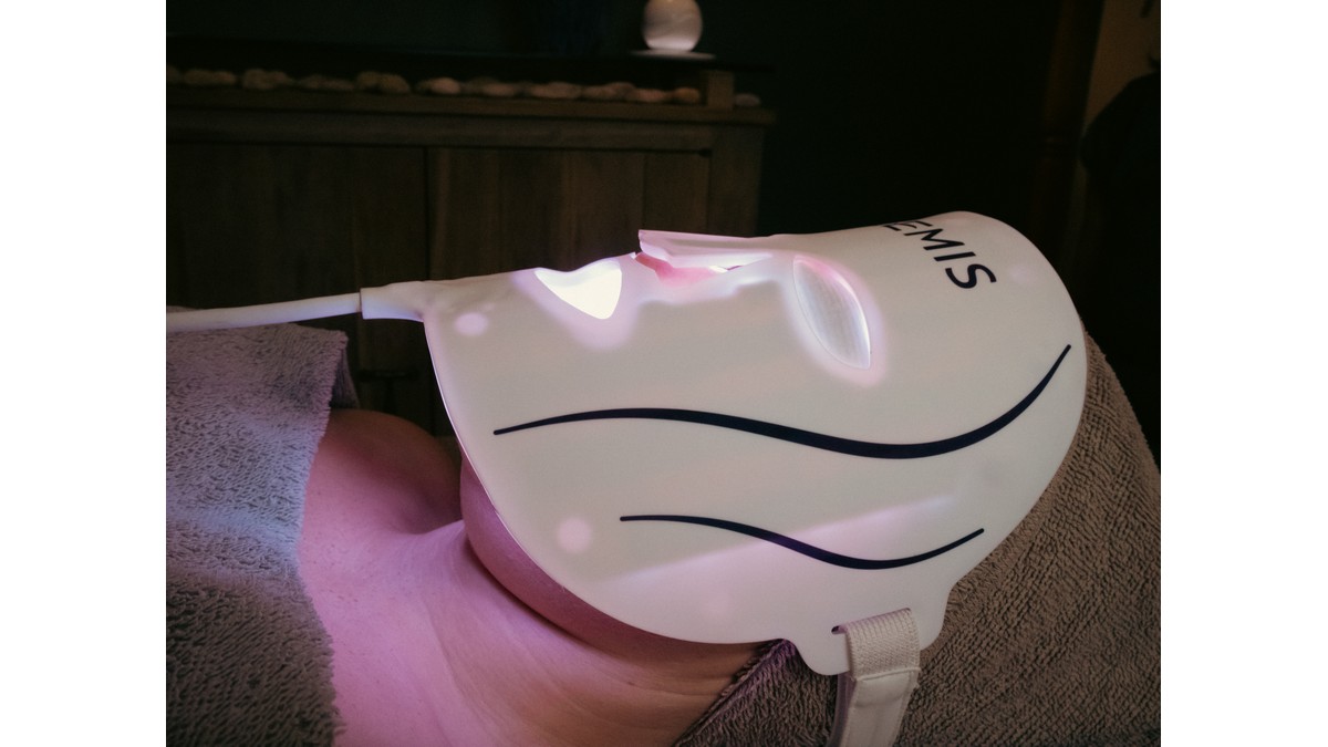 Elemis Expert™ Tech Express Facial