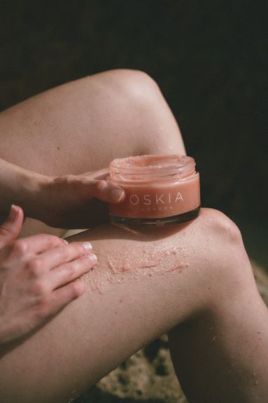 25 minute Full Body Scrub