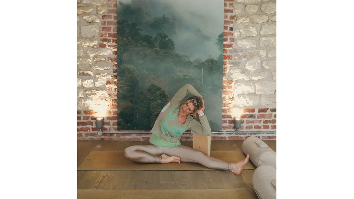 Tuesday 7:30pm Gentle Yoga Course of 6 with Dora – 13/01/2026 to 17/02/2026