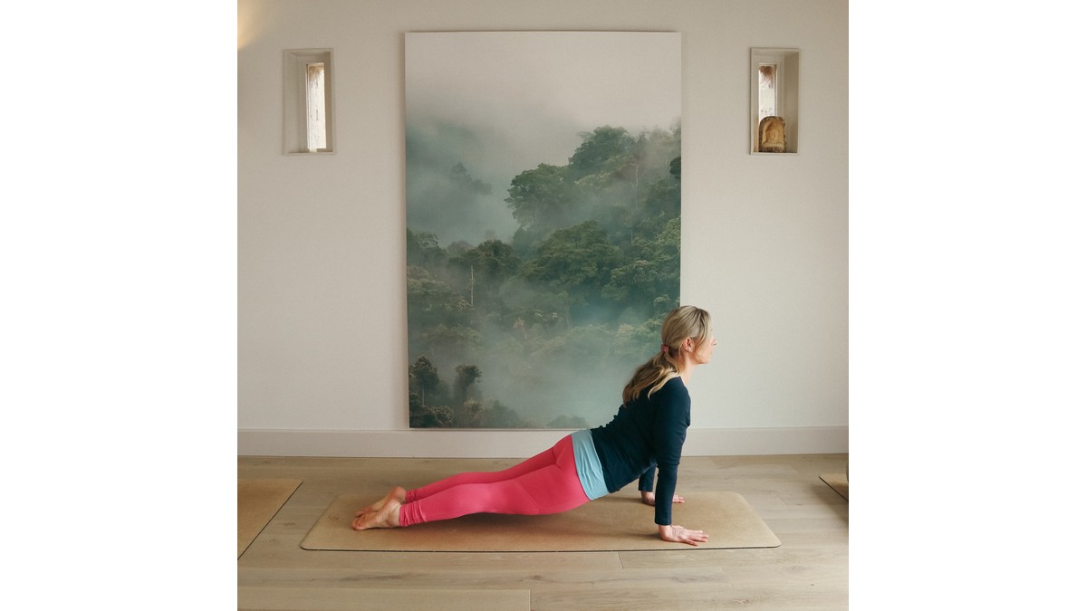 Friday 9:30am Flow  Yoga Session with Dora 12/12/25 to 23/01/26