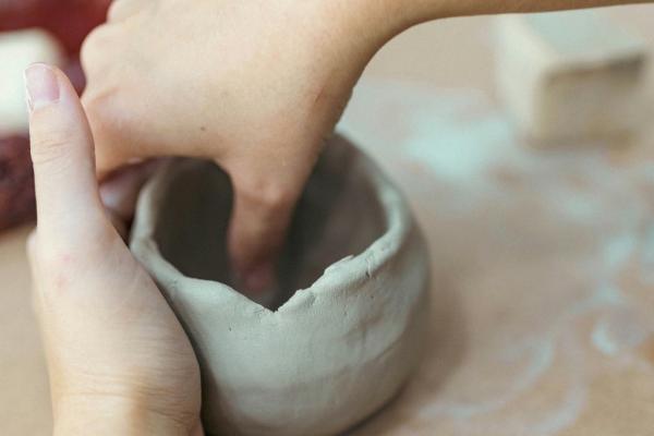 Sculpting Ceramics - Coiled Clay Pots