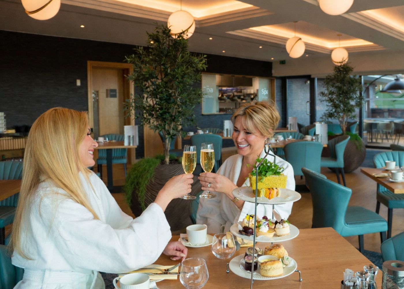 Mother & Daughter Sparkling Spa Experience