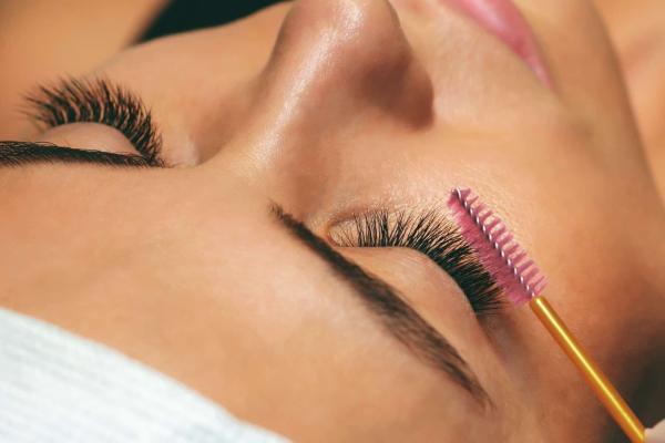 Eyelash Tint ||20 minute