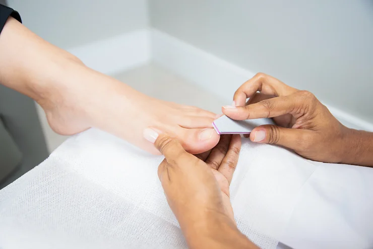 Mini Pedicure || 30 minutes